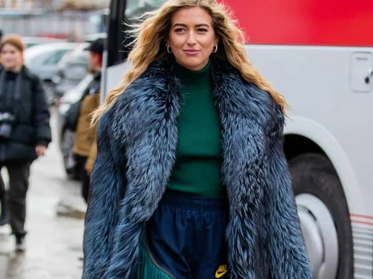 Fotos: Calentitos, combinables de lo más favorecedores. Este año no podrás resistirte a estos 14 abrigos de pelo | Mujer Hoy