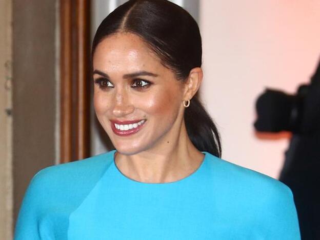 Meghan Markle se une al peinado favorito (y rejuvenecedor) de las famosas con una versión muy favorecedora