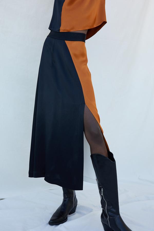 Hemos encontrado las faldas perfectas para tus looks más originales