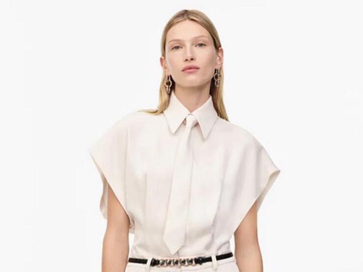 La nueva colección edición limitada de Zara viene con vestidos para tus looks de oficina y de noche