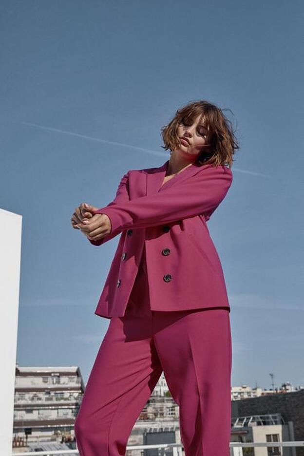 Insomnio, atracones de dulce, taquicardia... Descubre los síntomas que indican que sufres estrés crónico (y cómo afectan a tu cuerpo)