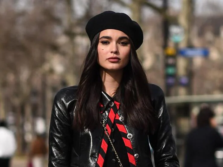 Fotos: Las son el accesorio más elegante con el que darle a tu look ese toque parisino tan especial Mujer Hoy