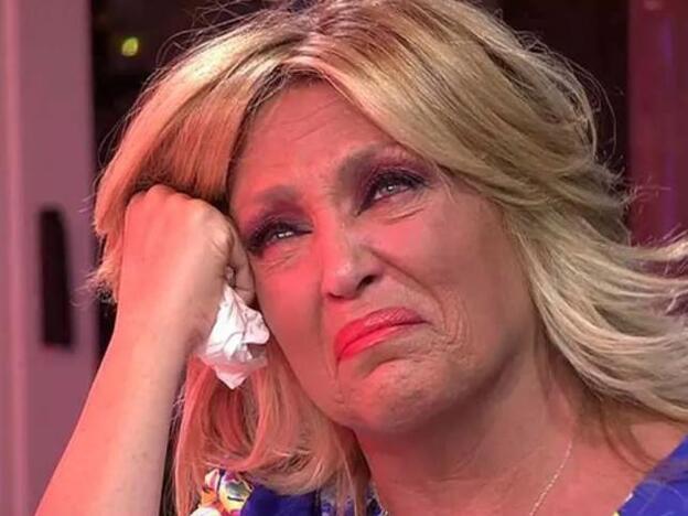 Lydia Lozano, destrozada ante las acusaciones de sus compañeros sobre tener deudas con Hacienda