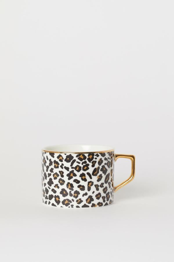 Mejores tazas para renovar tu cocina: animal print