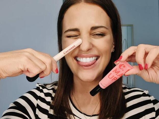 Esta base de maquillaje con efecto invisible es la favorita de Paula Echevarría porque deja buena cara y también hidrata