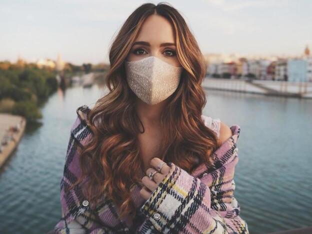 ¿Tienes granitos y rojeces por la mascarilla? Necesitas este protector que previene las rozaduras y calma la piel