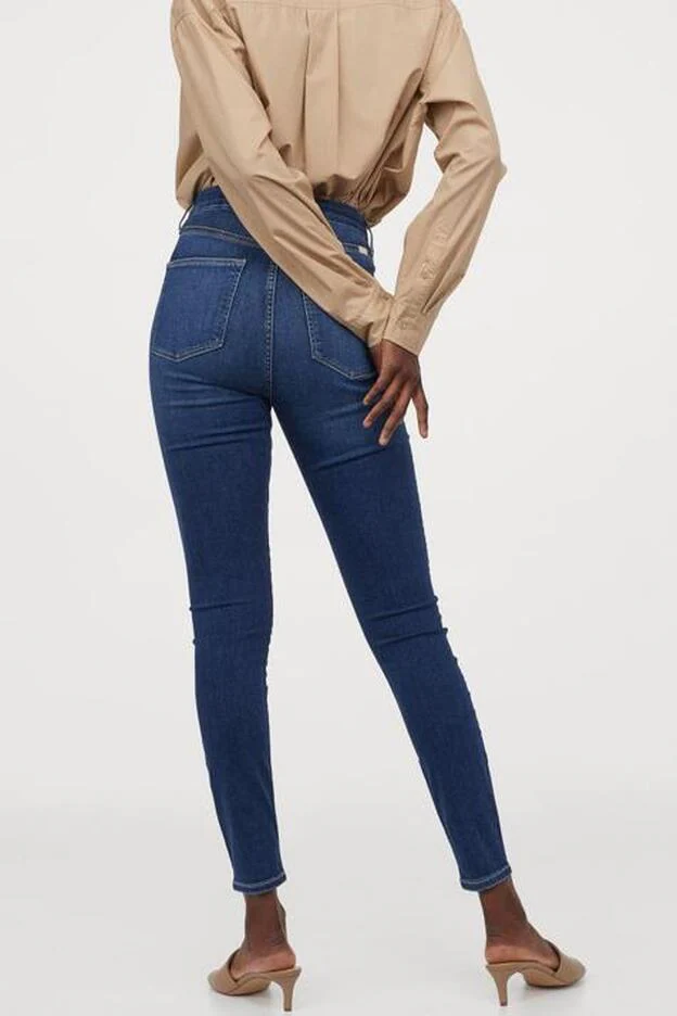 Canoa Estrecho radical Estos pantalones vaqueros de H&M son de última generación y favorecen  tengas la figura que tengas | Mujer Hoy