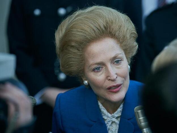 El 'problema' de The Crown: ¿hace Gillian Anderson que Margaret Thatcher nos caiga 'demasiado' bien?