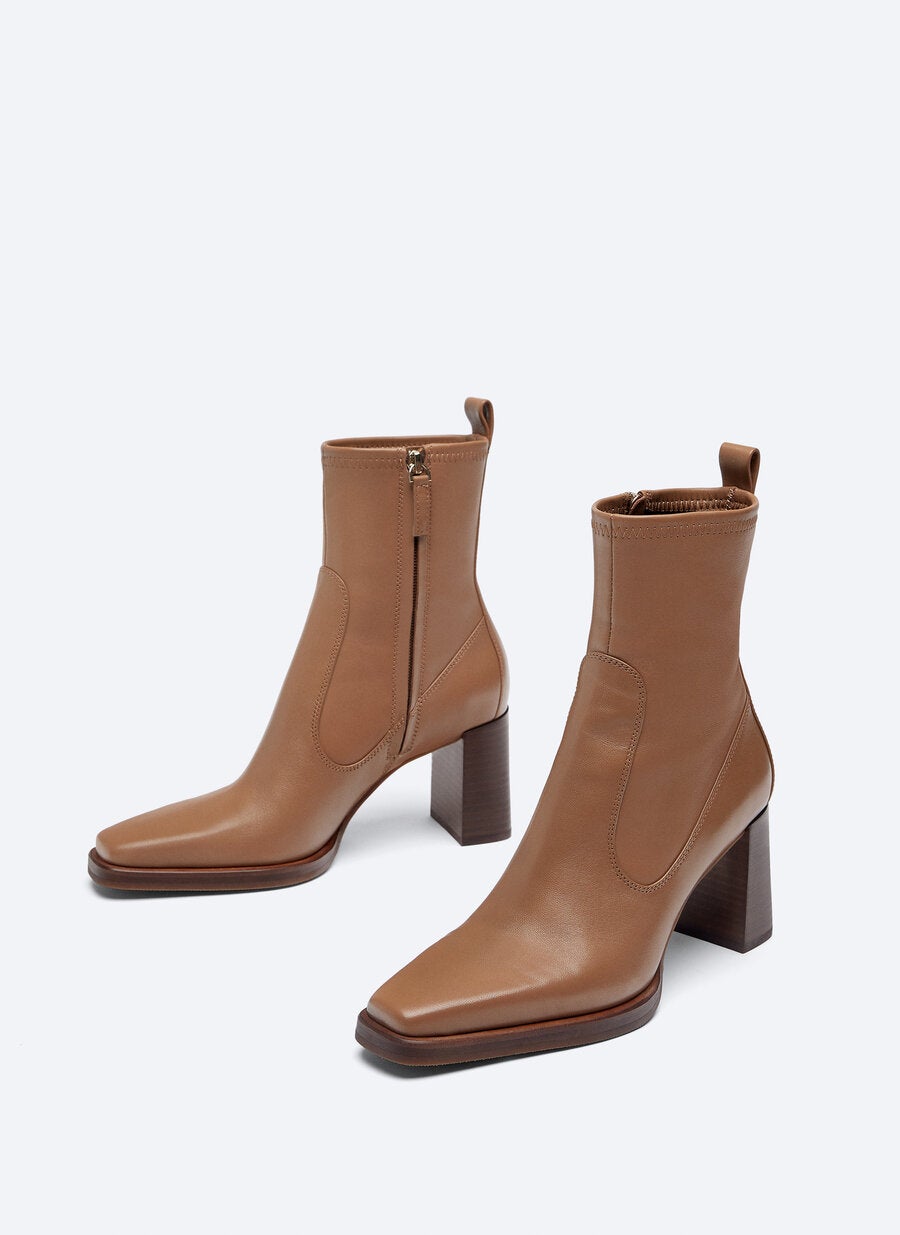 Las botas, botines y mocasines de la nueva colección de Uterqüe que van a triunfar en 2021