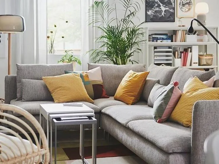 Fotos: Nunca imaginaste que un cojín haría tanto por la decoración de tu  salón: descubre los 12 más baratos y bonitos de Ikea