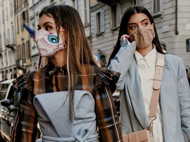 Con estos trucos de maquillaje amplificarás tu mirada por encima de la mascarilla