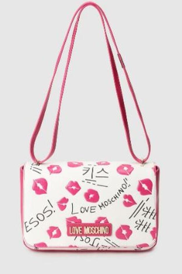 Bolso bandolera con estampado de besos, de Love Moschino.