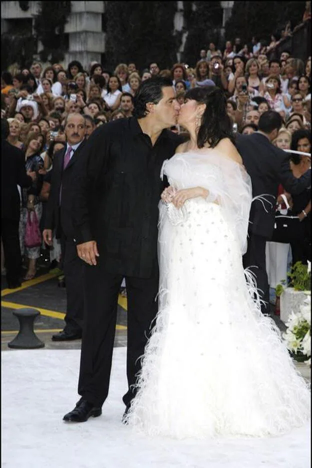 Carmen Martínez-Bordiú y José Campos el día de su boda.