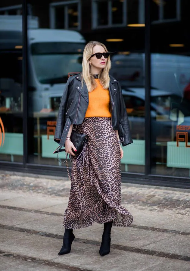 Hecho de personalidad fibra Fotos: Una falda de leopardo es todo lo que necesitas para que tu look sea  realmente fabuloso | Mujer Hoy