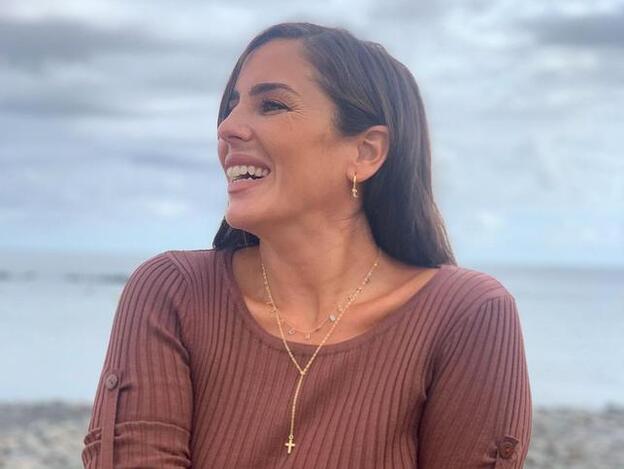 La foto de Anabel Pantoja, sin complejos por su físico, por la que ha recibido fuertes insultos (y que ella se niega a borrar)