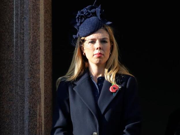 Por qué señalan a Carrie Symonds como el verdadero cerebro de Downing Street (precisamente ahora que flaquea el gobierno de su novio, Boris Johnson)