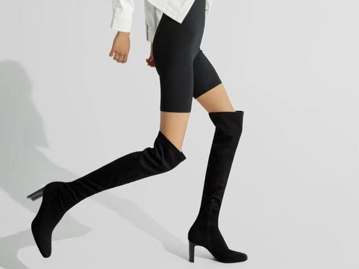 Fotos: 11 botas súper polifacéticas y fáciles combinar con vestidos midi que puedes encontrar en Bershka Mujer Hoy