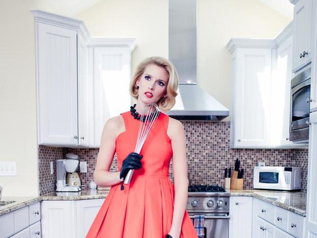 Haz un Marie Kondo saludable: 10 objetos que tienes en casa y que debes tirar hoy mismo porque están poniendo en riesgo tu salud