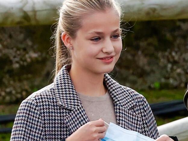 La Princesa Leonor aclara al máximo su pelo con unas mechas ice blonde ideales para melenas rubias