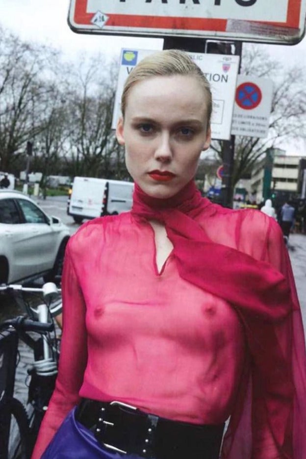 El vestido de Nochevieja más alucinante es de tul fucsia, el color más explosivo del street style