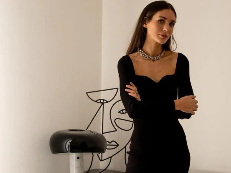 Fotos: 11 vestidos negros ideales para triunfar en Navidad y volver a  ponértelo cuando necesites un look impecable | Mujer Hoy