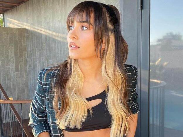 Qué es la coloración Half&Half y por qué son las mechas favoritas de las famosas (y lo seguirán siendo en 2021)