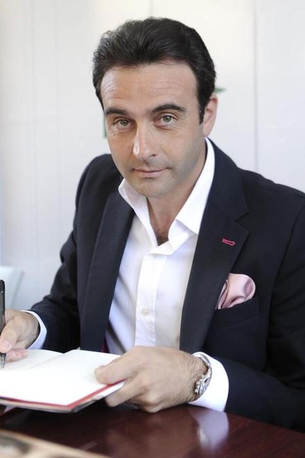 10 famosos que en 2020 han hecho cosas que nadie se esperaba en el amor, la televisión y las redes