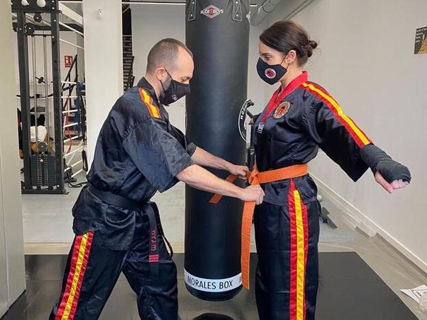 Pilar Rubio lleva su entrenamiento a otro nivel y se atreve con el kick boxing (la verdadera clave de su tipazo)