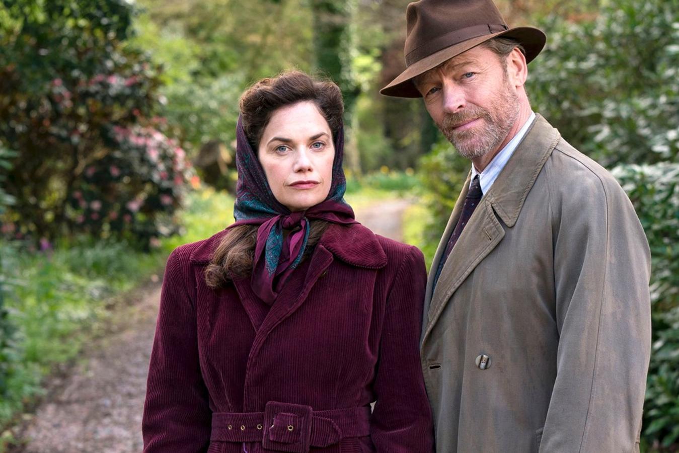 11 miniseries británicas perfectas para ver en un fin de semana de manta y sofá