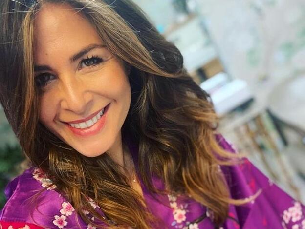 Nuria Roca enseña su truco para hacerse las ondas del pelo perfectas, con volumen y un efecto rejuvenecedor