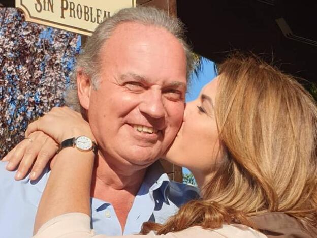 "Nuestra separación es aburrida": Bertín zanja las especulaciones sobre su divorcio de Fabiola Martínez y dice lo que realmente piensa de ella