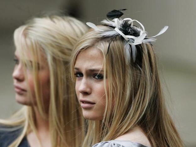 Lady Amelia y Lady Eliza Spencer, las sobrinas gemelas de Lady Di, de una infancia difícil y una adolescencia fiestera a continuar el legado de su tía