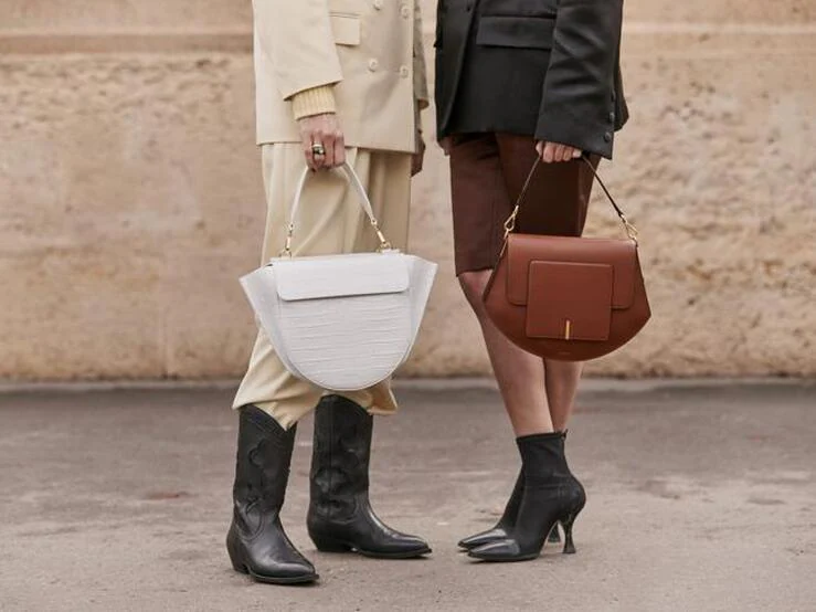 Fotos: botas y botines y baratos de los Special Prices de Zara que quedan igual de bien con vaqueros con minifalda Mujer Hoy