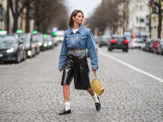 Las nuevas cazadoras vaqueras de Pull&Bear perfectas para primavera son tres: cropped, con cinturón o tie dye