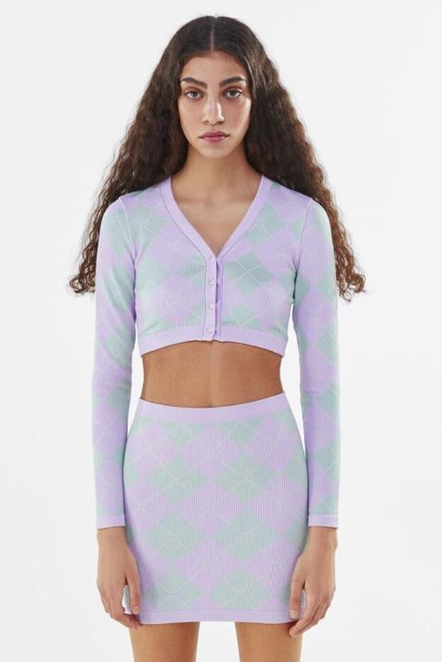 Te vas a enamorar de los dos conjuntos de Bershka en lila que son ideales para presumir de figura