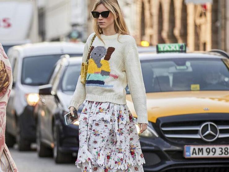 Fotos: Si ya tienes ganas de primavera estas faldas midi con estampado floral van a a vista | Mujer Hoy