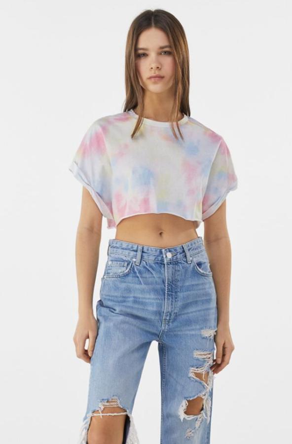 Camiseta super cropped de Bershka