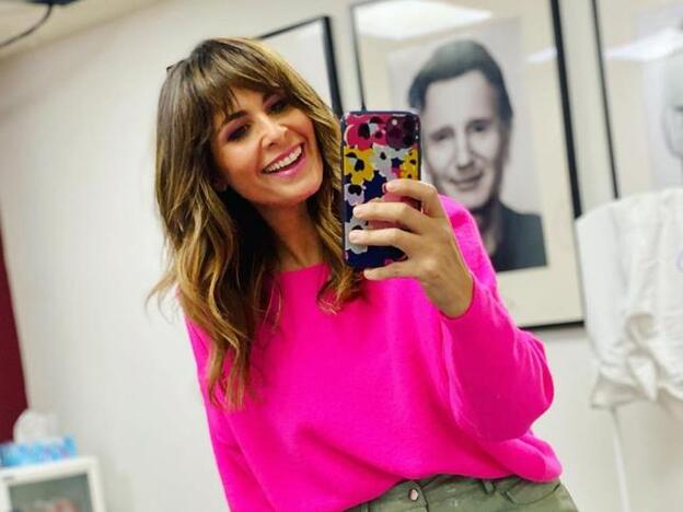 Confirmado, necesitas unos pantalones amarillos y estos de Zara que tiene Nuria Roca sientan de maravilla