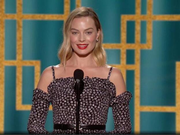 El mejor corte de pelo para el cabello fino es esta media melena con ondas naturales que aporta volumen y movimiento