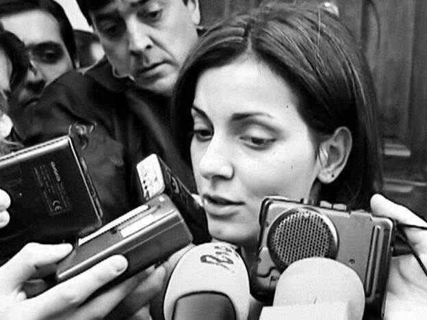 El caso Nevenka llega a Netflix: así es la crónica del trágico infierno que causó el primer político español condenado por acoso sexual