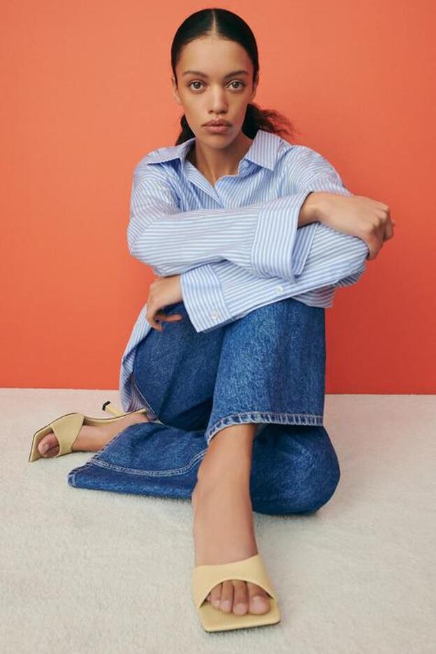 Sandalias con tacón cómodo (de verdad) con las que adelantarte a la primavera a muy buen precio