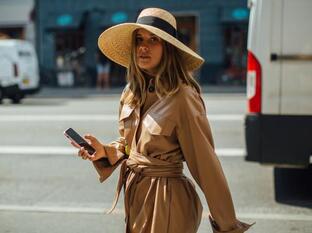 El vestido de diez euros de Primark que será tu favorito de la primavera porque pega con todo y queda genial con botas