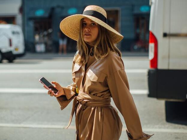 El vestido de diez euros de Primark que será tu favorito de la primavera porque pega con todo y queda genial con botas