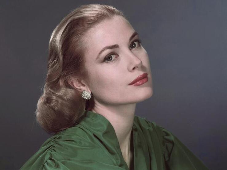 La relación de Grace Kelly con sus hijos Estefanía, Alberto y Carolina de Mónaco: dramas, secretos y muchos problemas