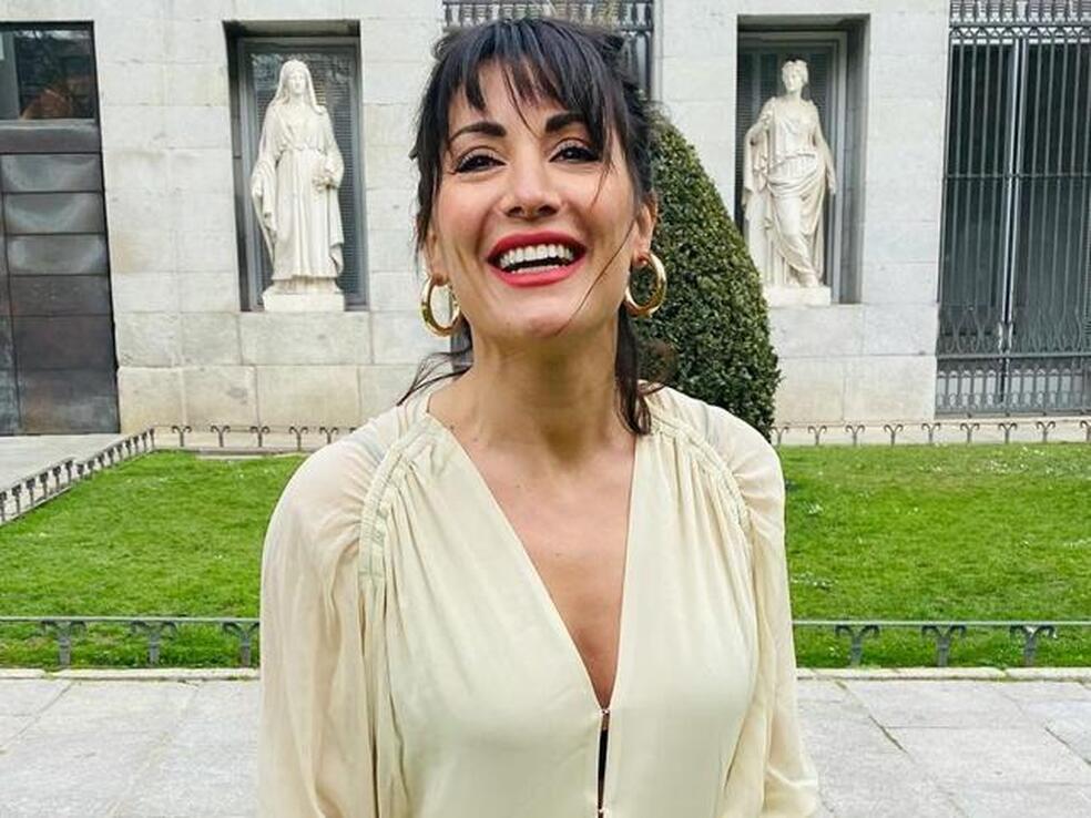 No busques más, el vestido de lunares de Zara de Nagore Robles es el más bonito y favorecedor para primavera