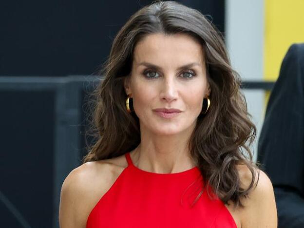 Sonsoles Ónega, Mar Peiteado y Almudena Bermejo: estas son las mejores amigas periodistas que aún le quedan a la reina Letizia (y con las que habla en confianza de lo que piensa de la familia real)