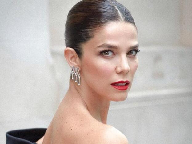 Colágeno puro, el truco de Juana Acosta para tener una piel joven, firme y sin arrugas a partir de los 40