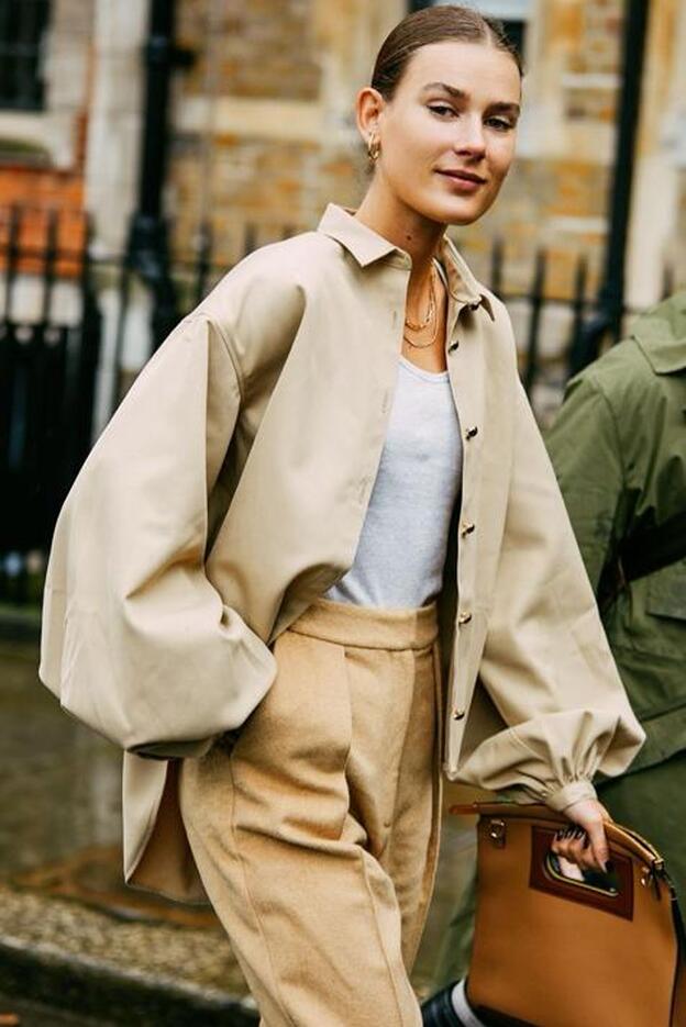 Los pantalones estrella de la próxima temporada son los chinos y en Lefties hemos encontrado nueve diseños para todos los gustos