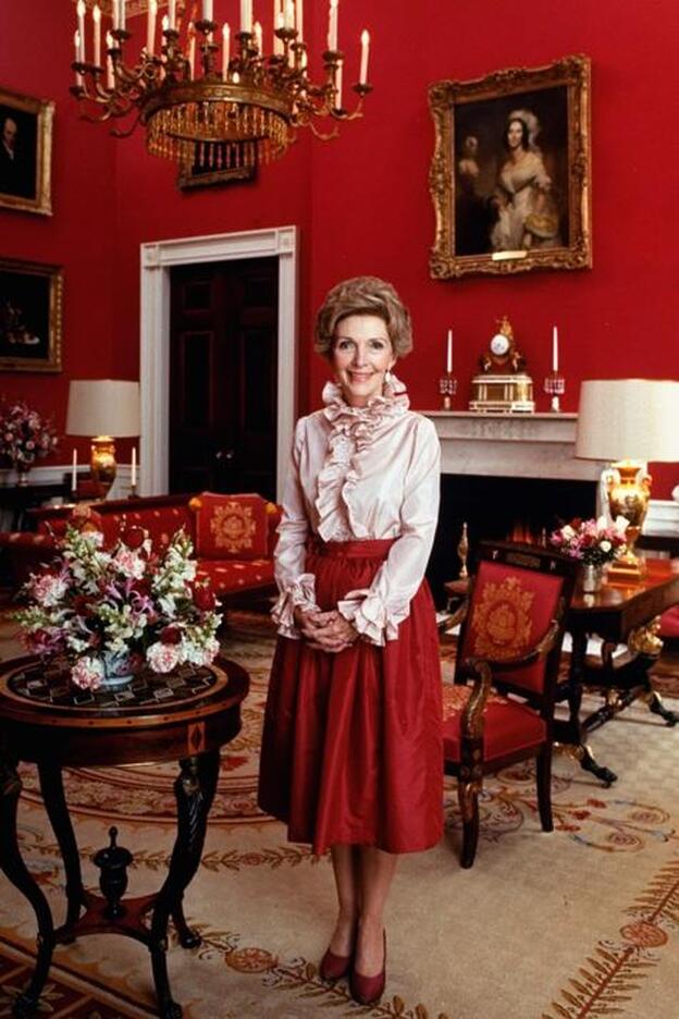 Actriz sin talento, amante del lujo y loca por la astrología: por qué Nancy Reagan fue el cerebro en la sombra de la Casa Blanca en los 80 (aunque interpretó el papel de primera dama silenciosa)