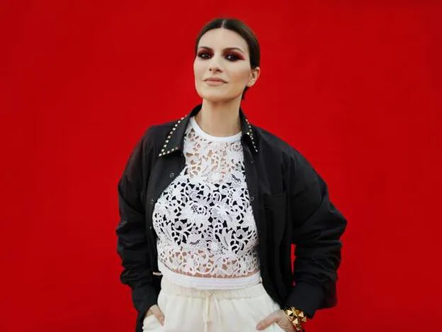 Laura Pausini: de cantante melódica a diva con Globo de Oro y nominada al Oscar Mujer Hoy